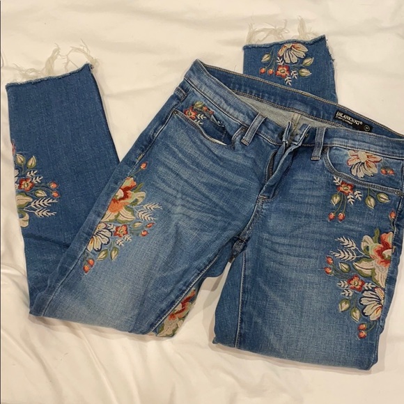 Blank NYC Denim - Floral embroidered jeans